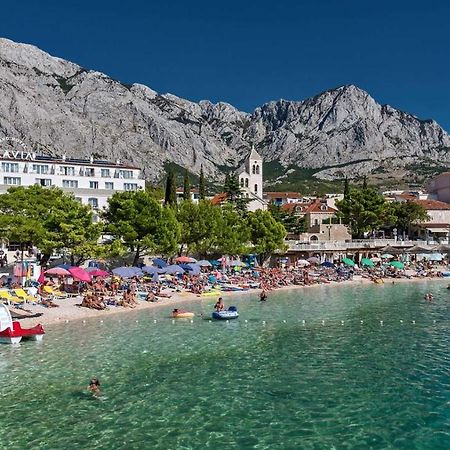 Apartments Center Baška Voda Exteriör bild