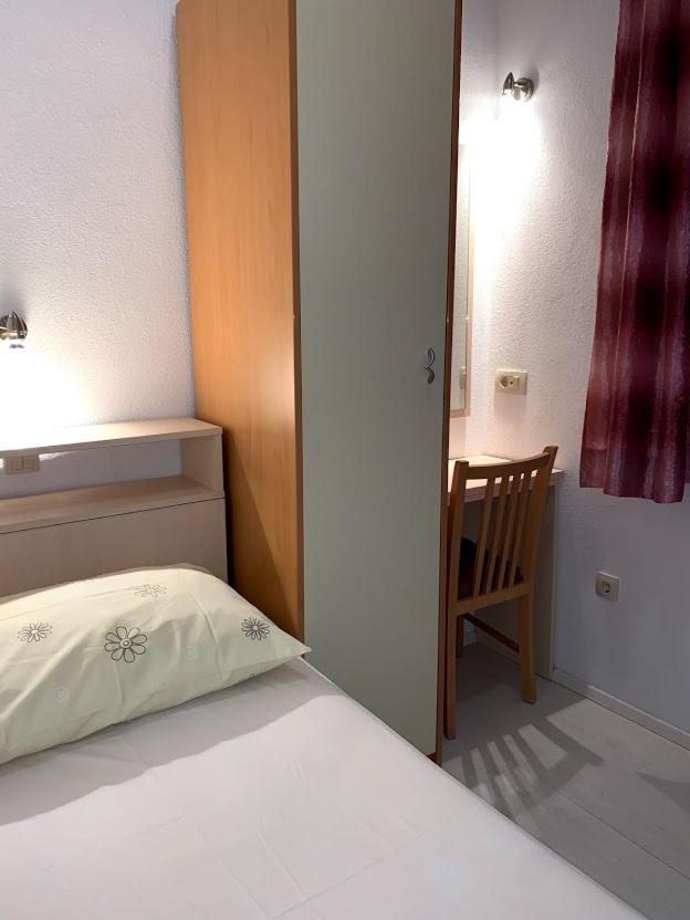 Apartments Center Baška Voda Exteriör bild